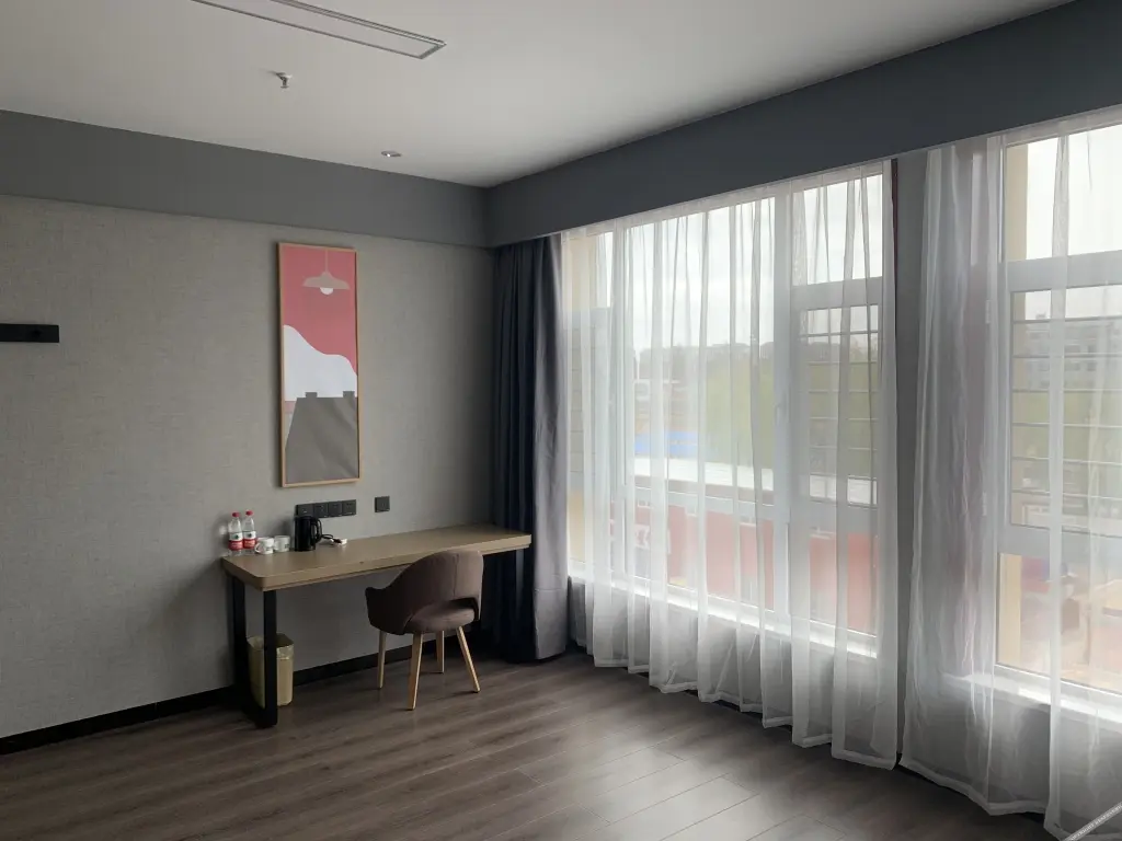 Шочжоу: Thank U Hotel (Shuozhou Dayun fruit and vegetable wholesale market store)