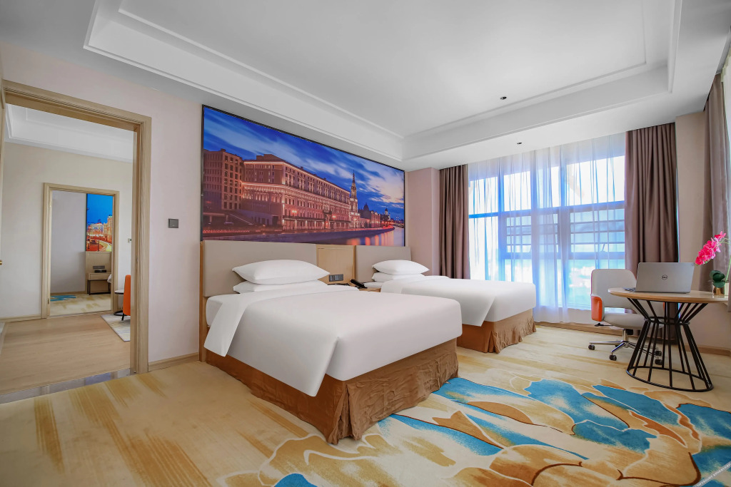 Чунцзо: Vienna International Hotel (Ningming Huashan)