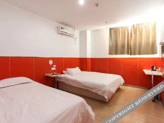 Ляньюньган: Home Inn Huaxuan Hotel (Yiguanlan International Shop)