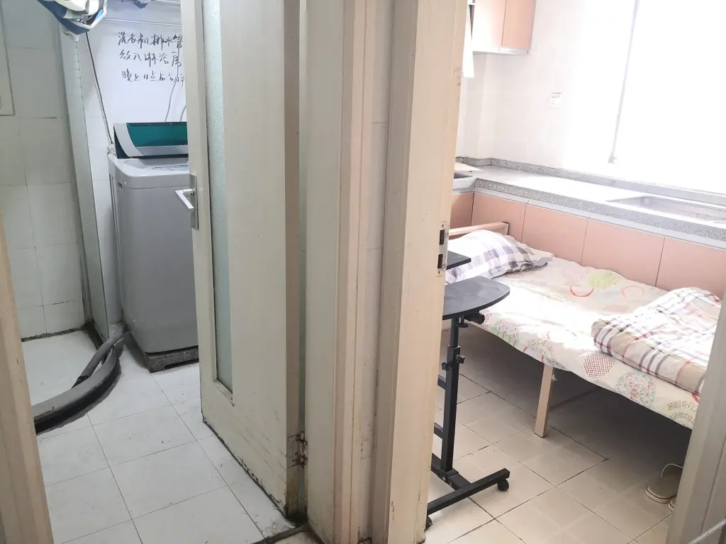 Шанхай: Kabu Light Luxury Apartment (Songjiang Sijing Subway Station)