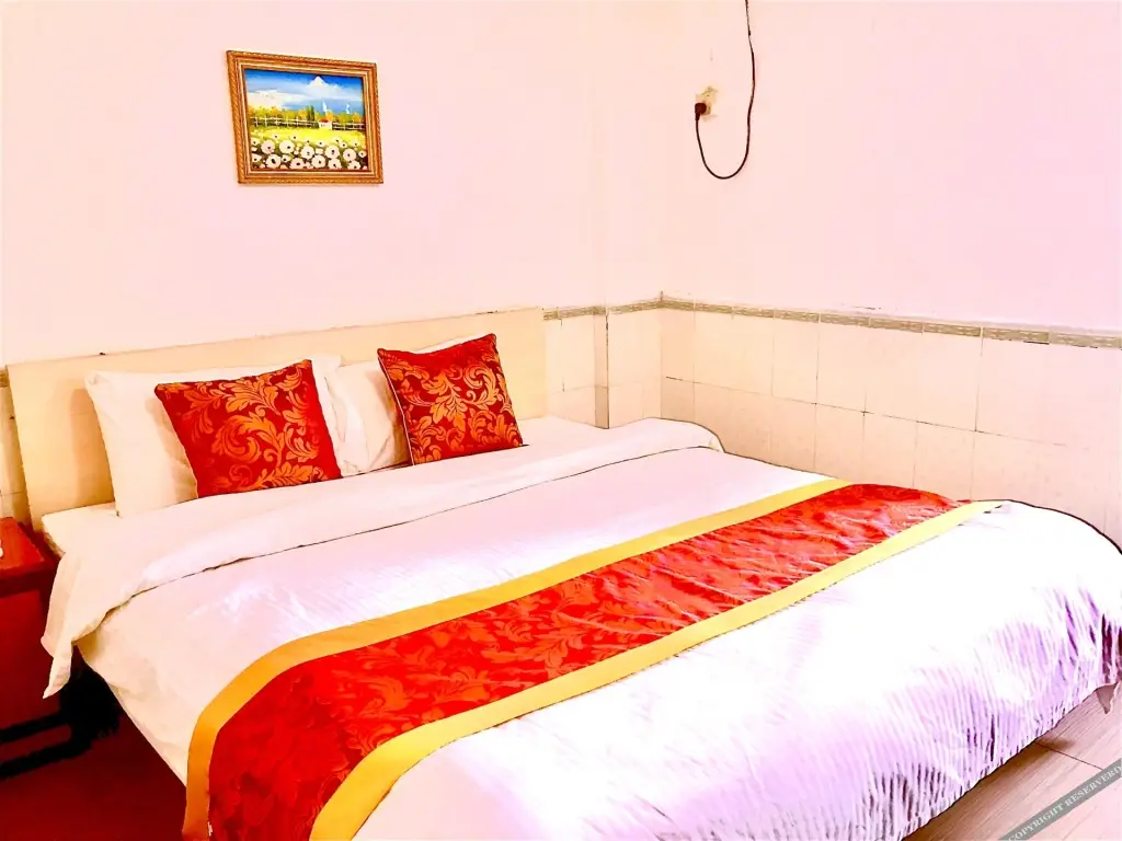 Шэньчжэнь: Baoshi Hostel