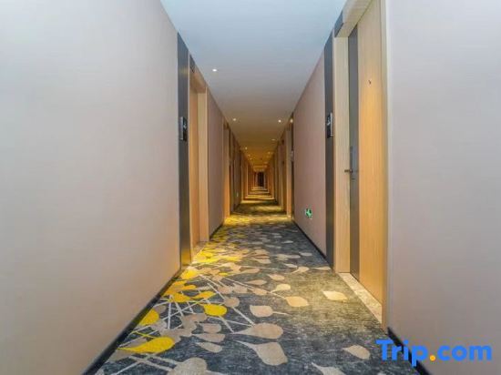 Шанхай: Shanghai 8 Days Select Hotel