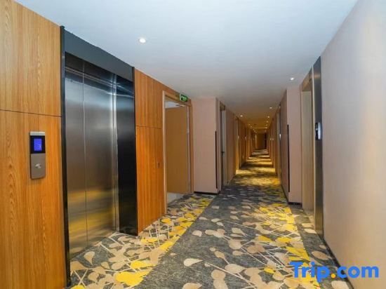 Шанхай: Shanghai 8 Days Select Hotel