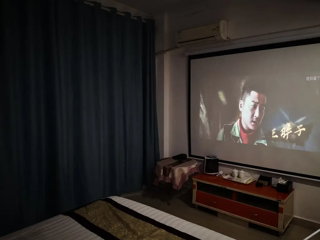 Шэньчжэнь: Shenzhen Baoan East China Business Hotel
