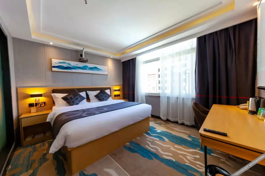 Гардзе: Flower Meishi Hotel (Ganzi Baita Park Shop)