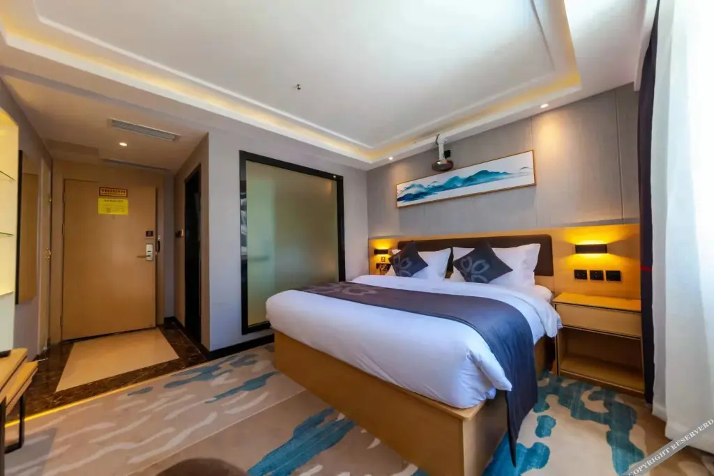 Гардзе: Flower Meishi Hotel (Ganzi Baita Park Shop)