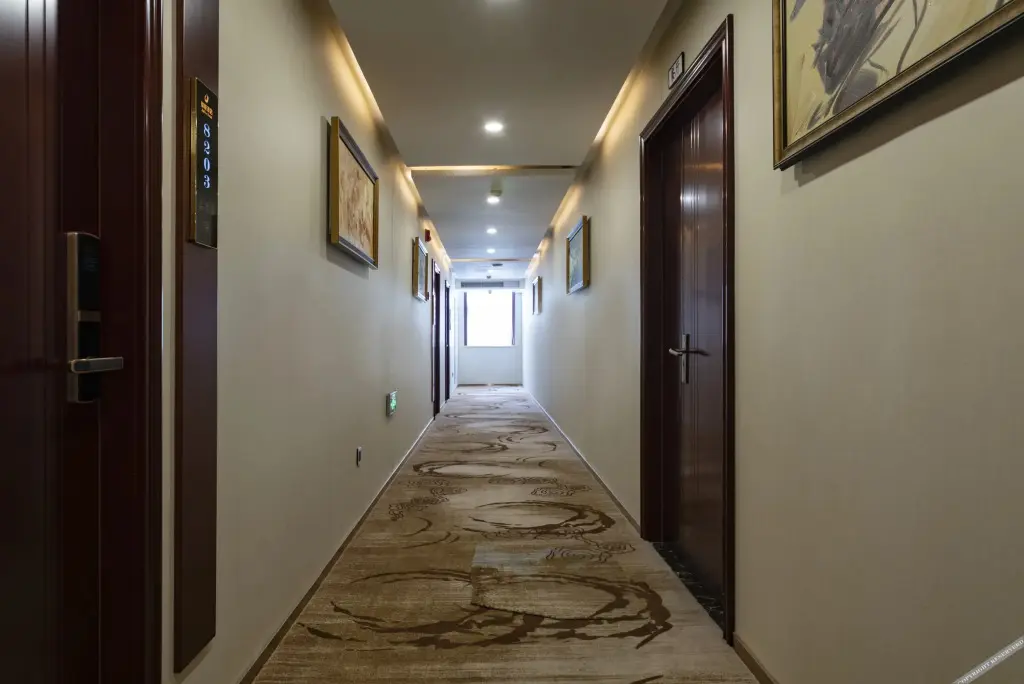 Цзинань: qingzhu Jinyue Hotel (Kuangshan Automobile Great World, Shanghai, Jinan)