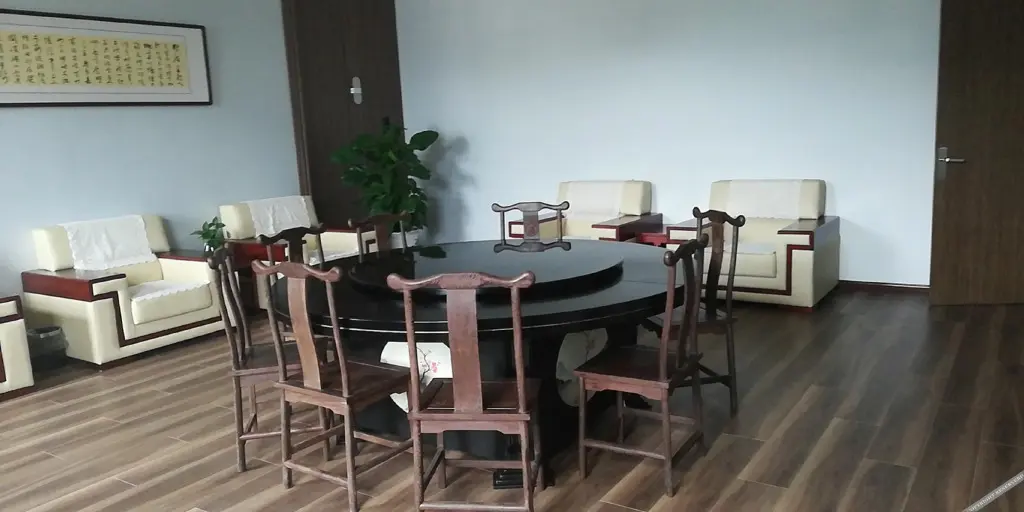 Чичжоу: Floral Hotel · Shitai Xishuiwan bathing pool Home Inn (bathing pool Xiquan Resort)