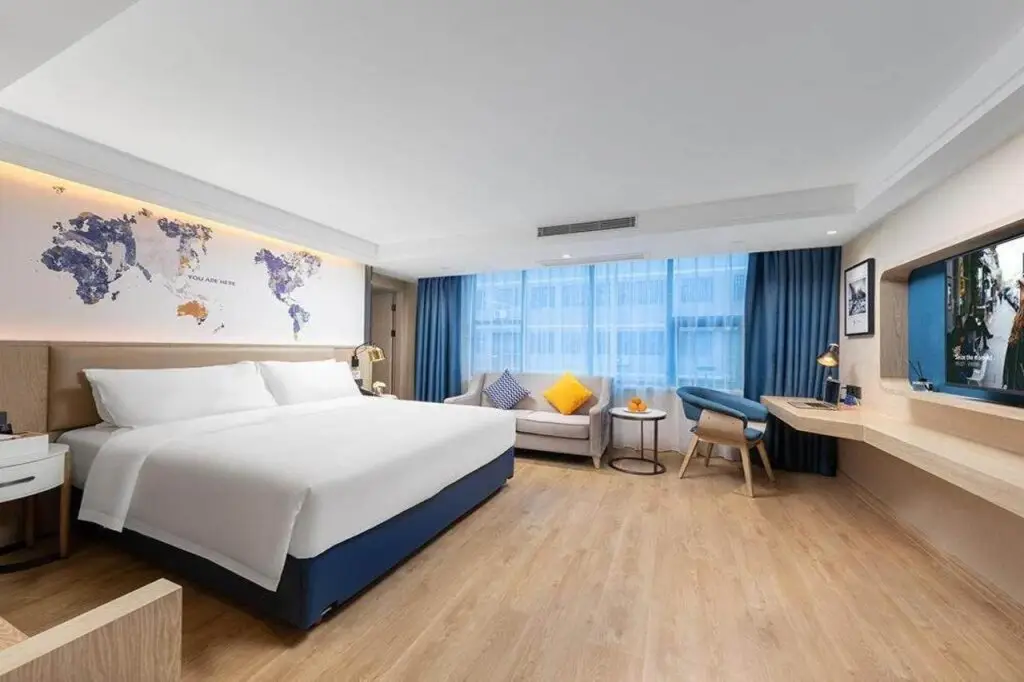 Шэньчжэнь: Kyriad Marvelous Hotel Longgang Shuanglong Metro Station