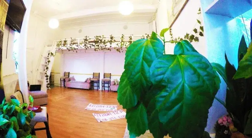 Санкт-Петербург: Rest Hostel