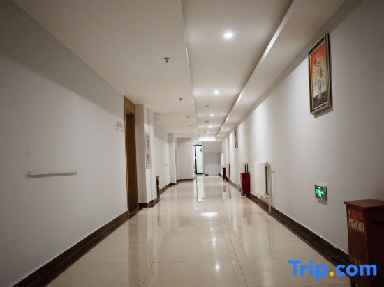 Пекин: Super 8 Hotel (Beijing Shunyi Shimen)