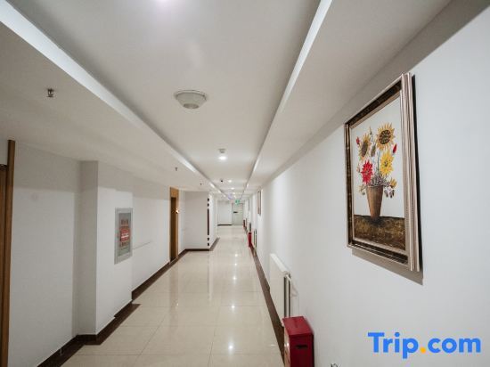 Пекин: Super 8 Hotel (Beijing Shunyi Shimen)