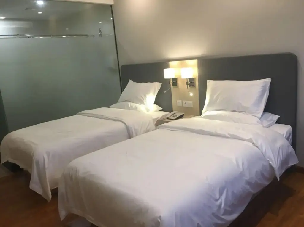 Шэньчжэнь: xiyue hotel
