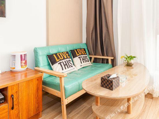 Далянь: Mango Business Holiday Apartment (Dalian South China Plaza)