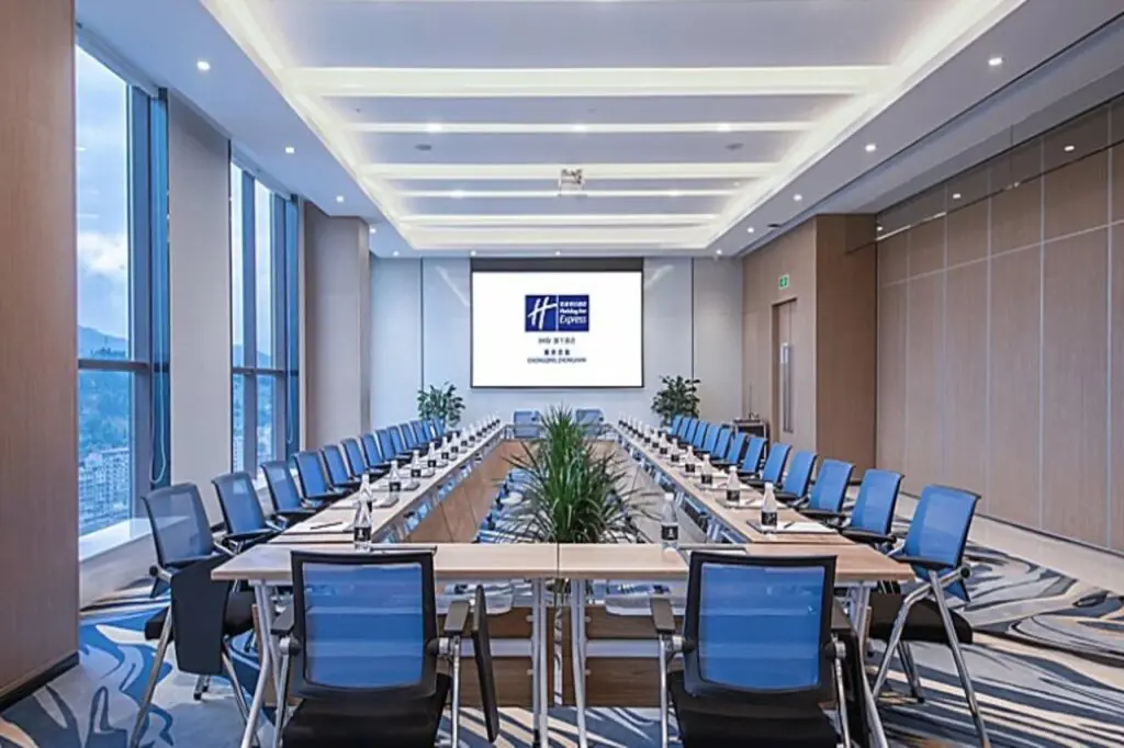 Чунцин: Holiday Inn Express Chongqing Zhongxian