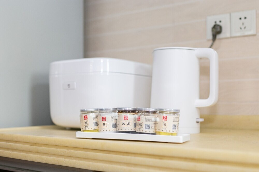 Чжухай: Locals Boutique Apartment Qianshan No.7
