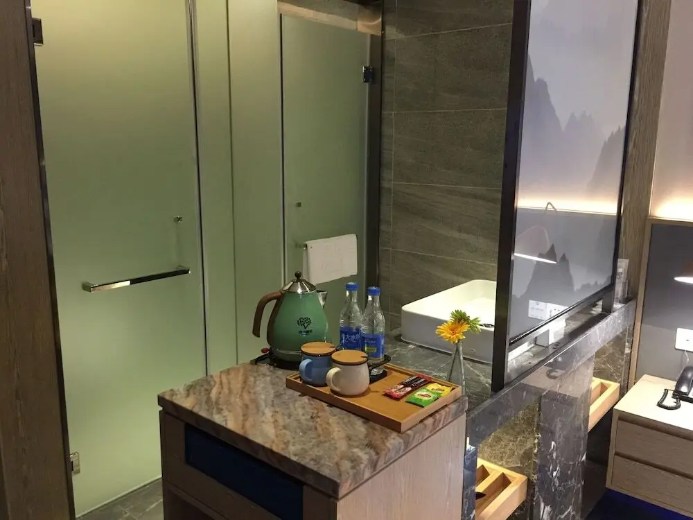 Гуанчжоу: Lifu Hotel Shachong Metro Branch