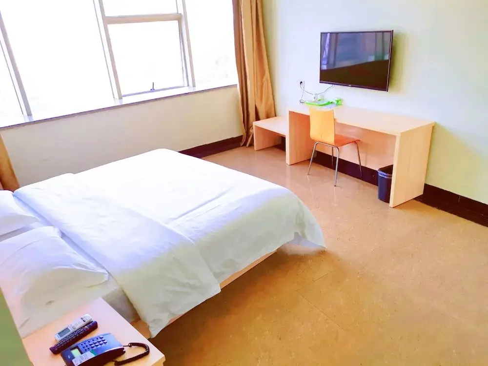 Дунгуань: 8 Inns Express Dongguan Fenggang