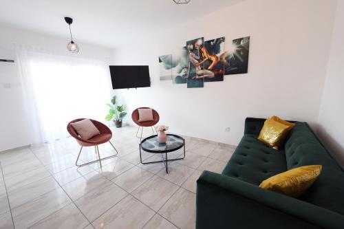 Пафос: Banlieue 29 - 2 Bedroom flat in Paphos