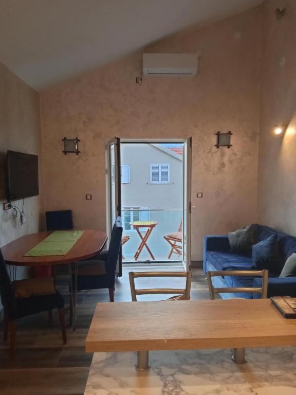 Доброта: Superb Studio Flat in Prčanj Montenegro