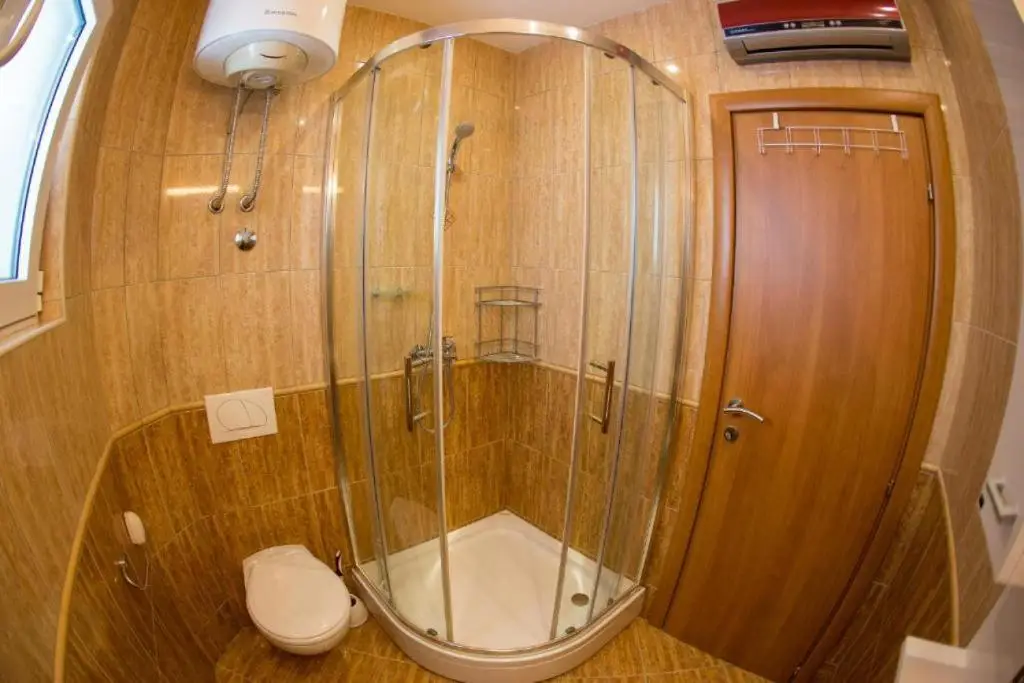 Доброта: Studio Flat with Shared Pool in Prčanj Montenegro