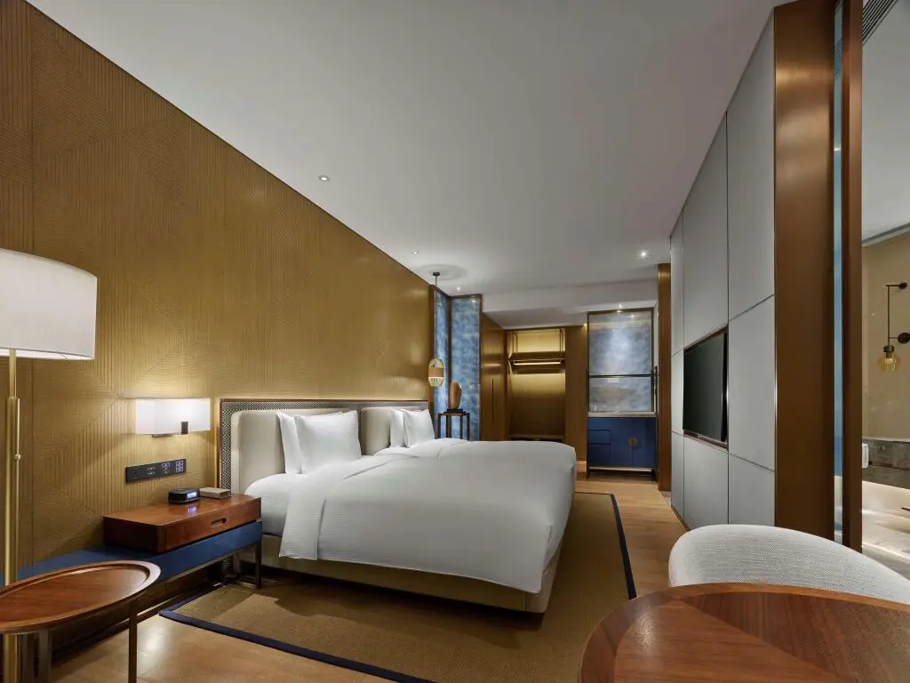Ланьян: Hilton Hainan Ocean Flower Island