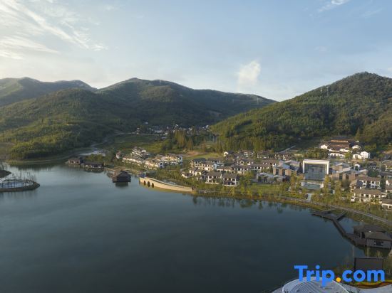 Хучжоу: Homm Huzhou Xisai Shan