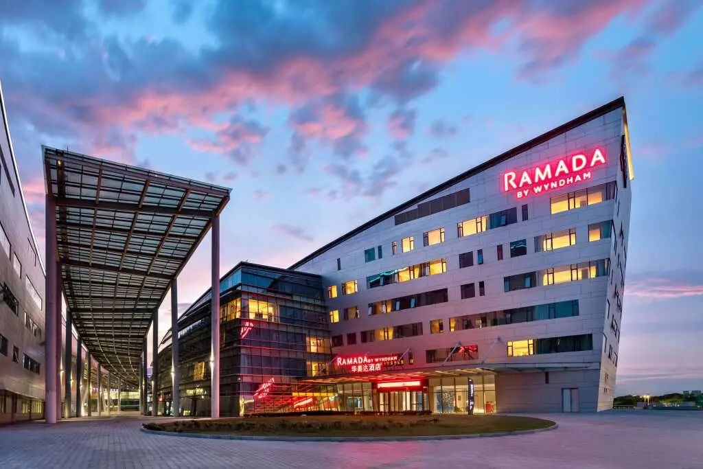 Ramada By Wyndham Huzhou Wuxing — фото 1