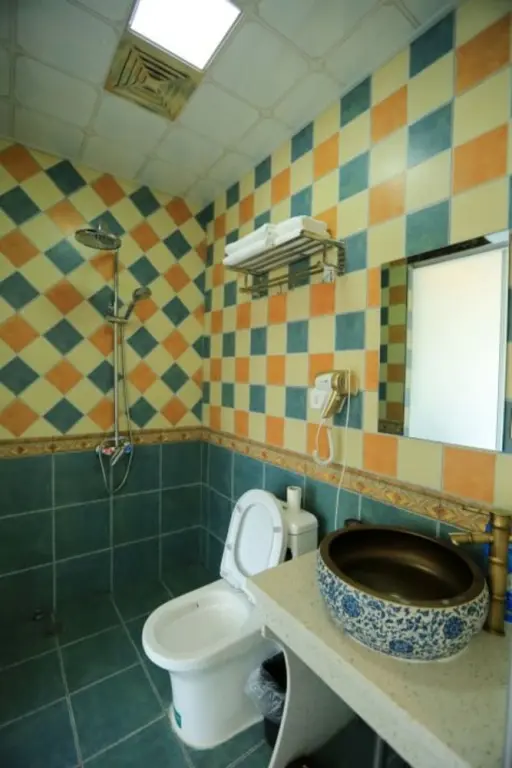 Чжанцзяцзе: Flower House