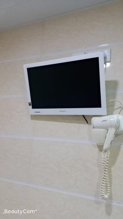 Гонконг: New Las Vegas Guest House 5F