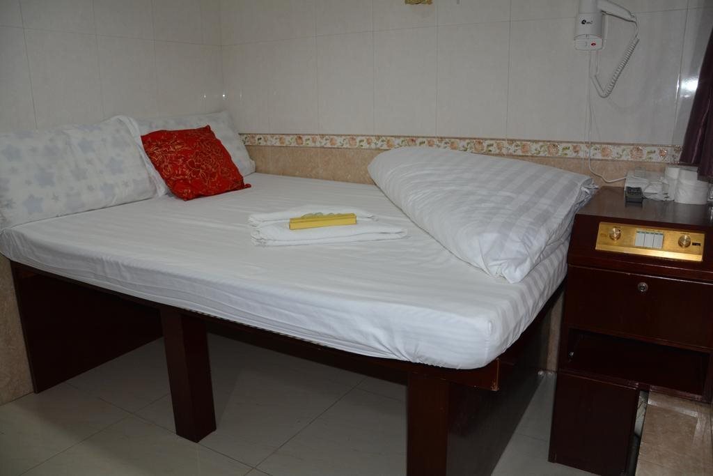 Гонконг: Everest Hostel