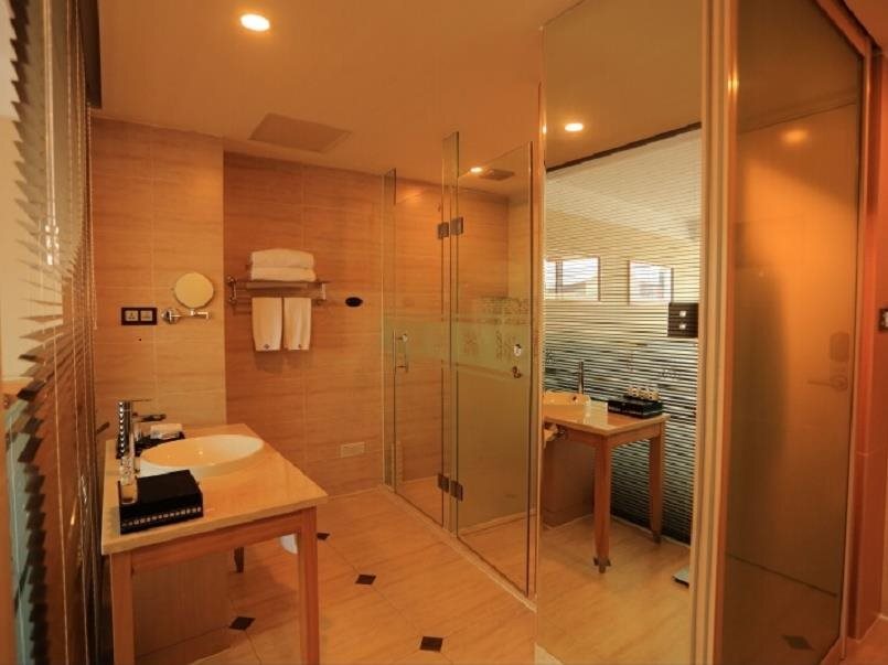Куньмин: Best Yue Hang
