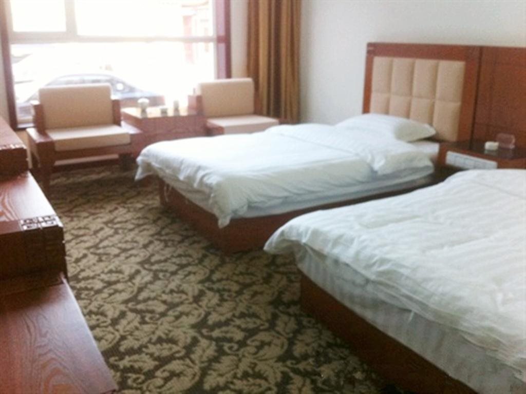 Синьчжоу: Wutaishan Shengjia Express Hotel Wuye Temple