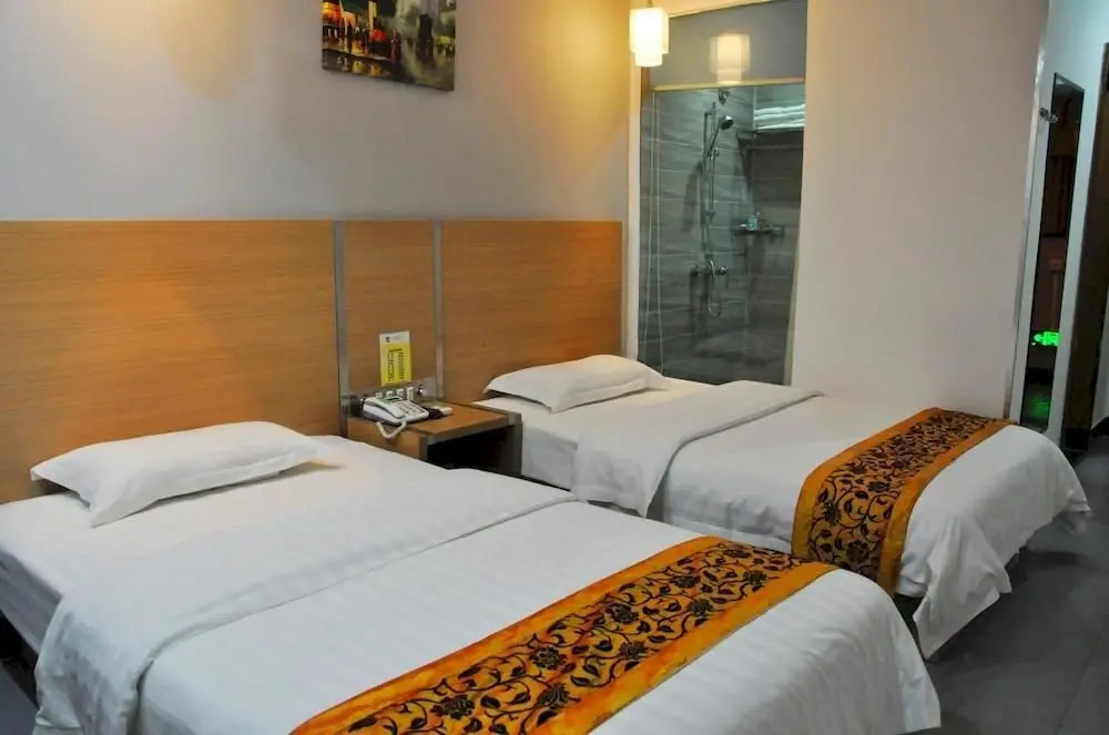 Гуанчжоу: Chenlong Hotel Guangzhou Chimelong Branch 2