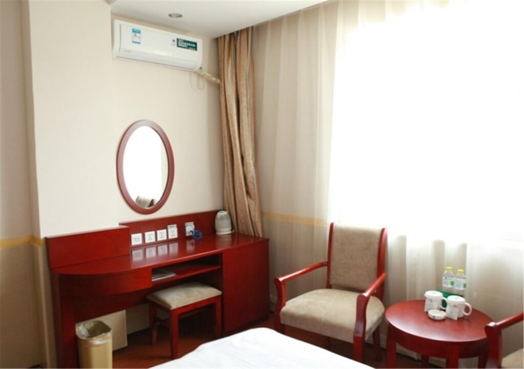 Пекин: GreenTree Inn Beijing Daxing Caiyu Fuyuan Road Express Hotel