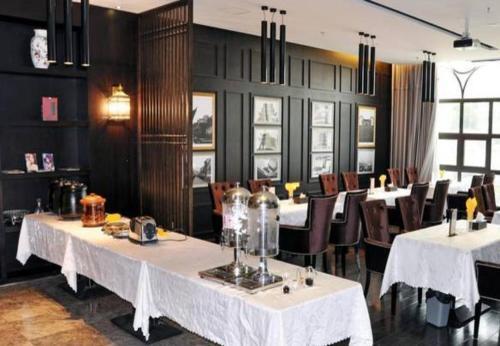 Наньчан: Hanju Hotel Nanchang Yingbin Road
