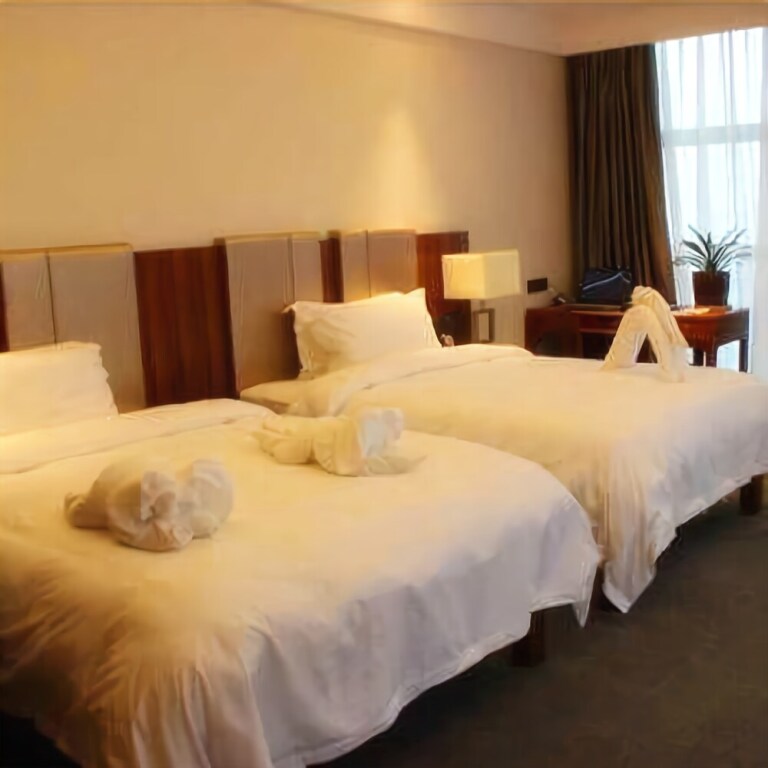Цзюцзян: Ruichang Lixin Garden Hotel