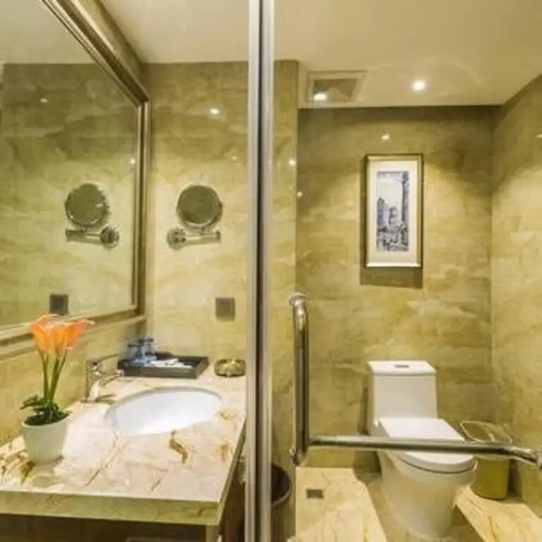 Хэнъян: Hengyang Mucun Holiday Hotel