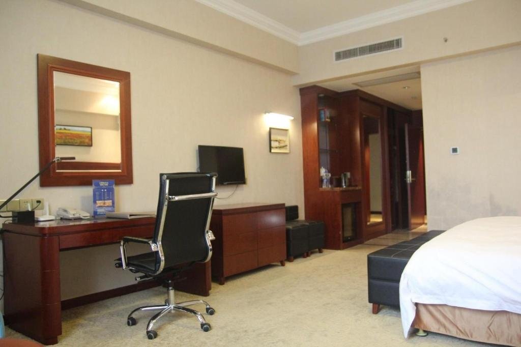 Ухань: Howard Johnson International Plaza