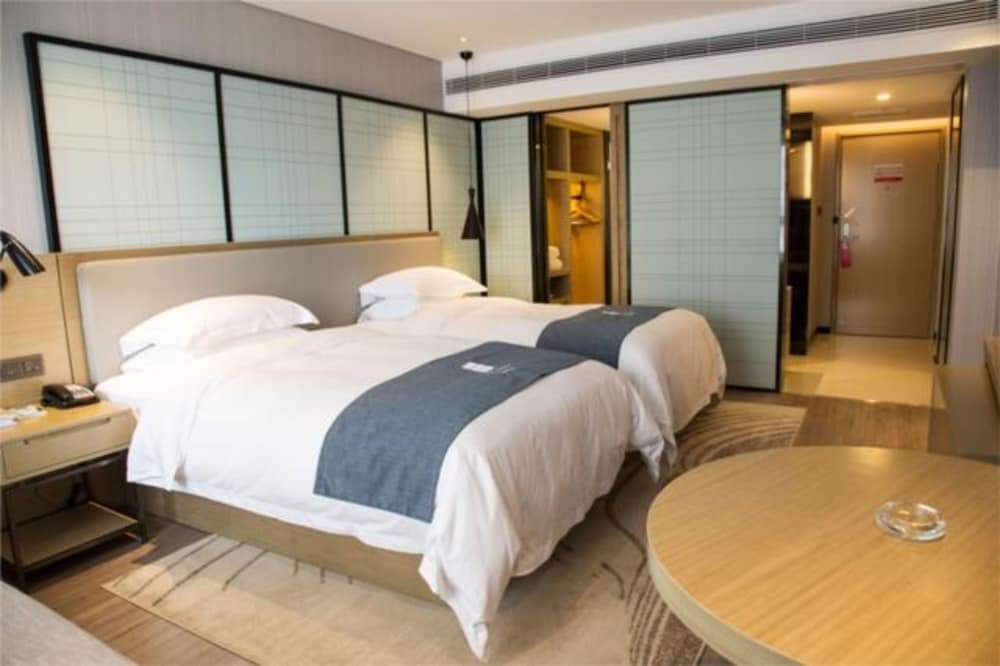 Фучжоу: Echarm Hotel Ao Ti Branch