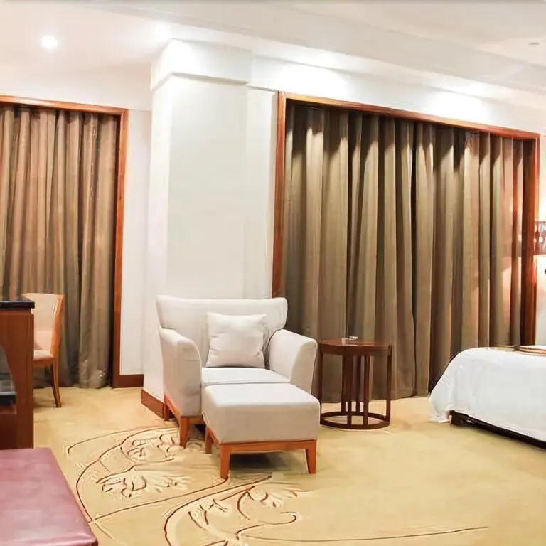 Лоуди: Jinheconifer Hotel