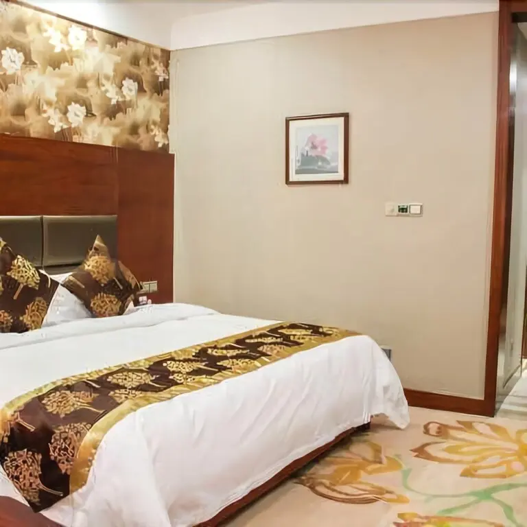 Лоуди: Jinheconifer Hotel