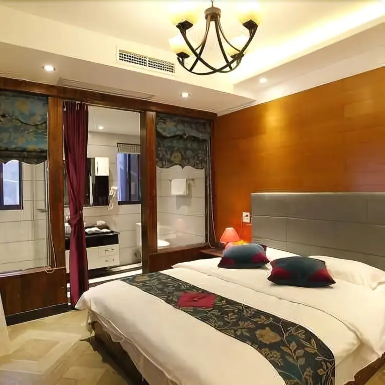 Цзясинь: Xitang Juese Chujian Courtyard Boutique Inn
