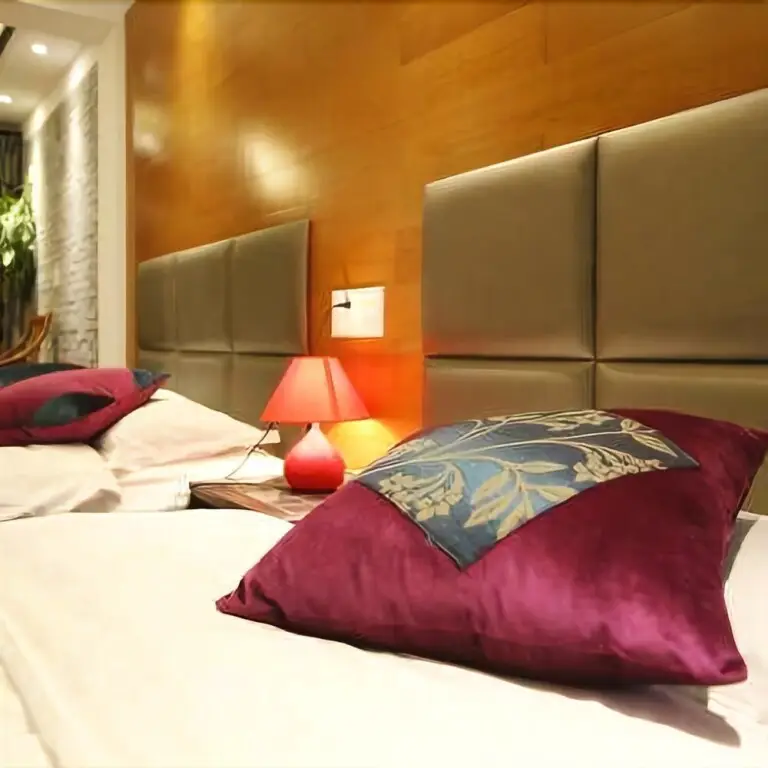 Цзясинь: Xitang Juese Chujian Courtyard Boutique Inn