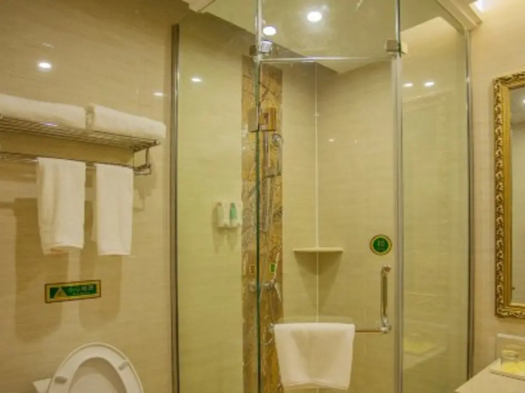 Аньцин: Vienna Classic Hotel Anhui Tongcheng Road Branch