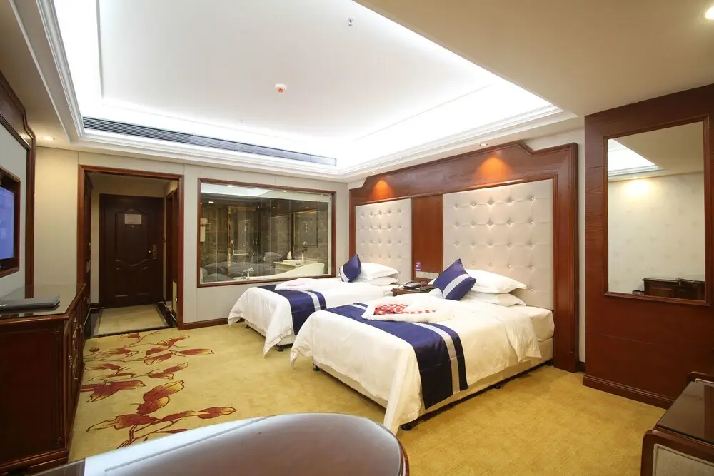 Юнчжоу: Yongzhou Xiaoxiang Binghu Hotel