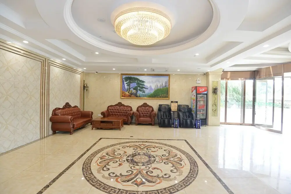 Qihang Hotel — фото 1