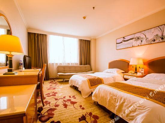 Уси: Jinhu Hotel