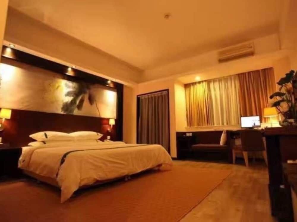 Дунгуань: GreenTree Alliance Dongguan Zhangmutou Train Station Hotel