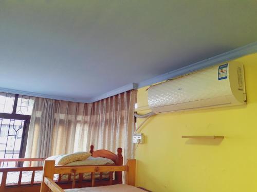 Фошань: Foshan School Age Hostel